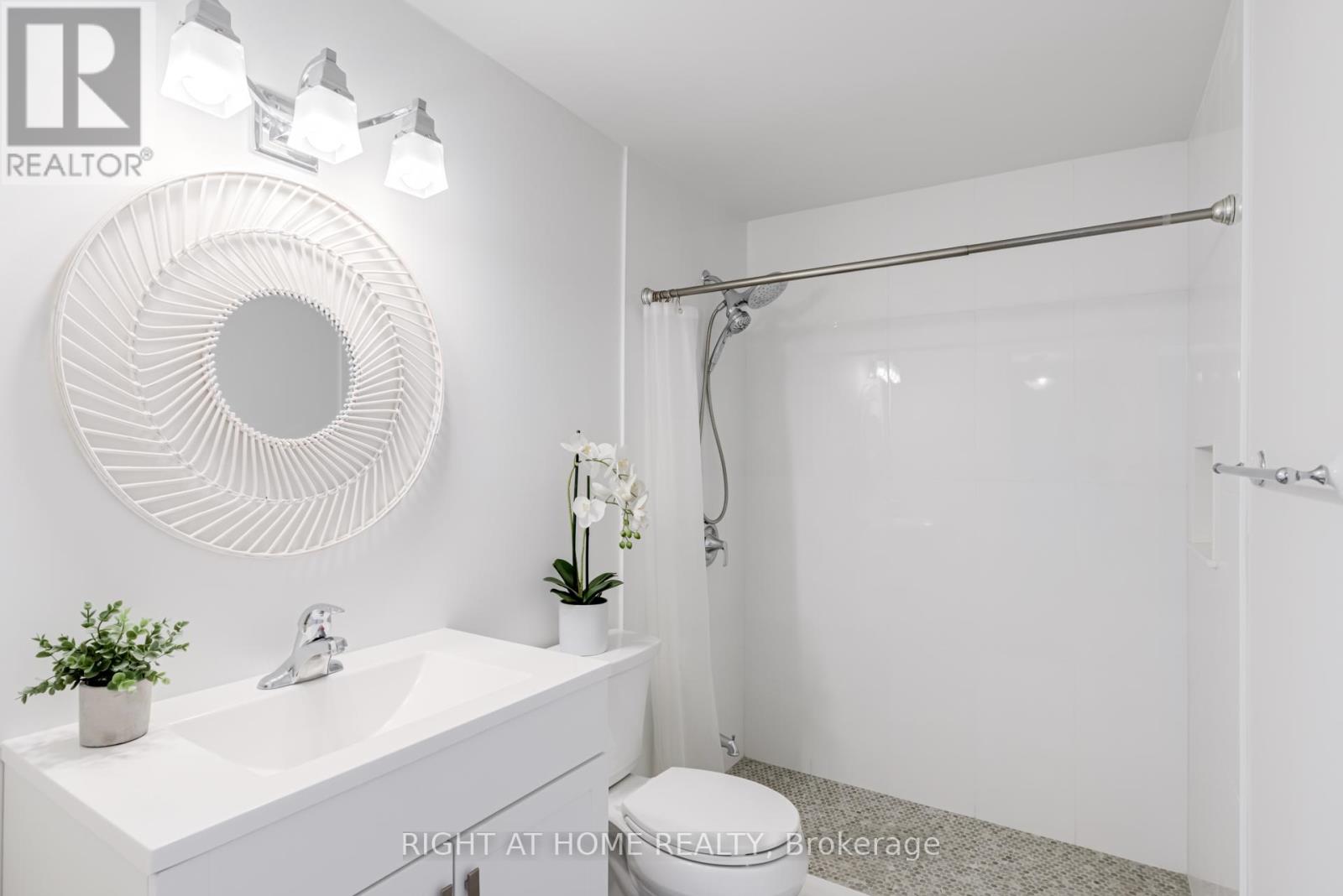 108 Rotherglen Road N, Ajax, Ontario  L1T 1T3 - Photo 16 - E12554326