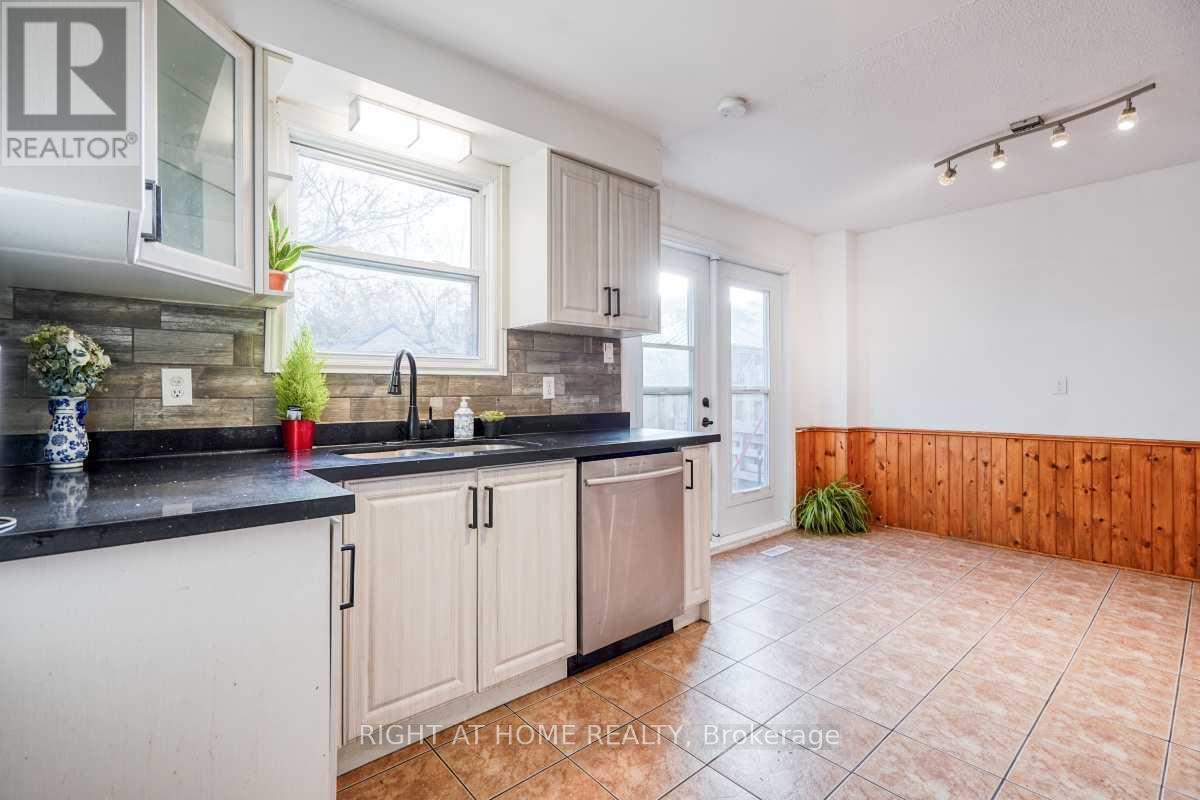 1456 Valley Drive, Oshawa, Ontario  L1J 7Z3 - Photo 11 - E12554422