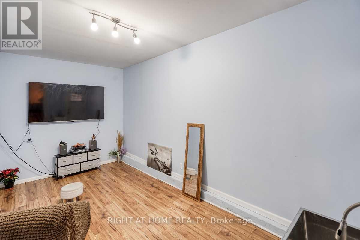 1456 Valley Drive, Oshawa, Ontario  L1J 7Z3 - Photo 12 - E12554422