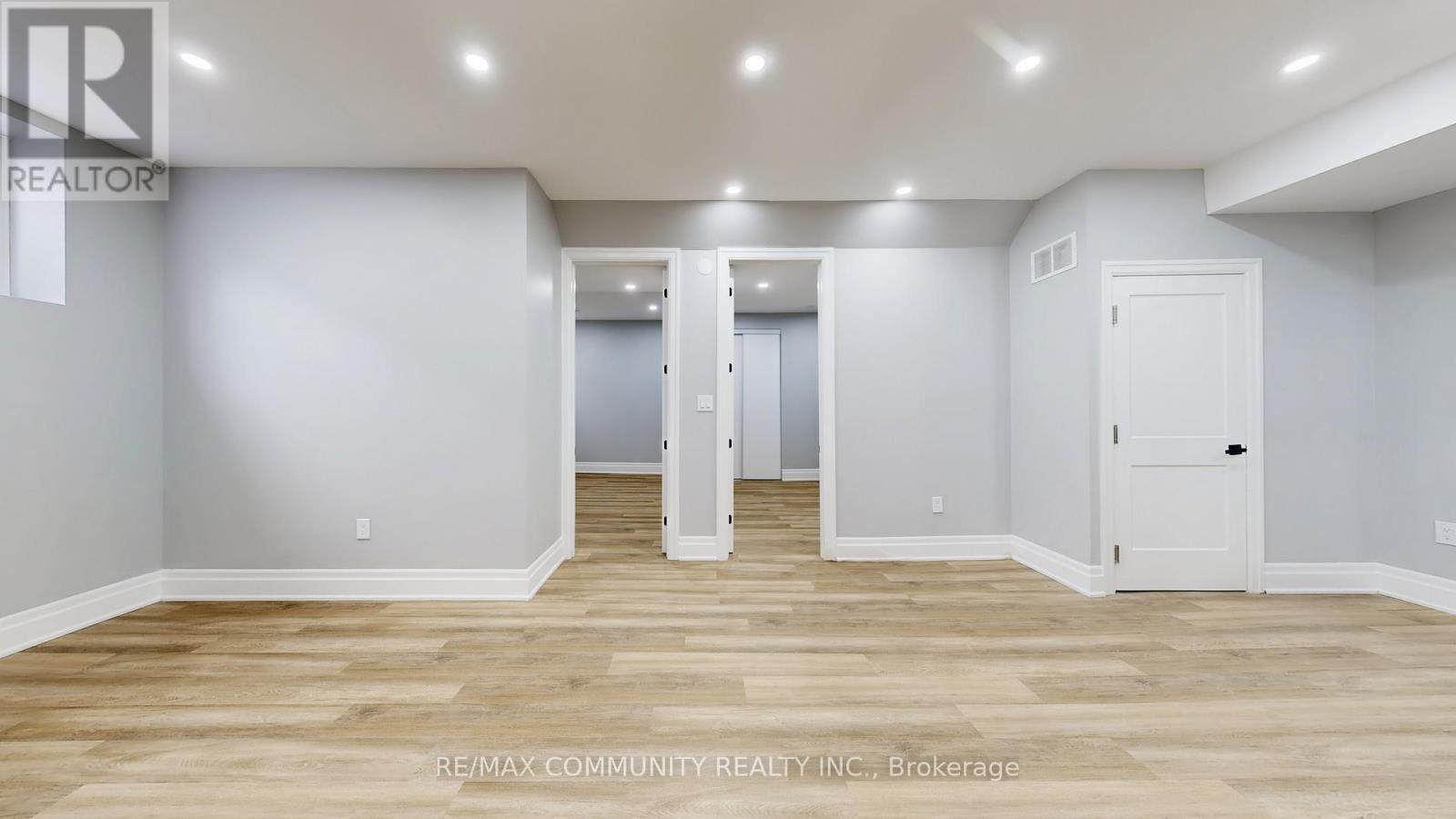 1580a Honey Locust Place, Pickering, Ontario  L1X 0P1 - Photo 17 - E12554432