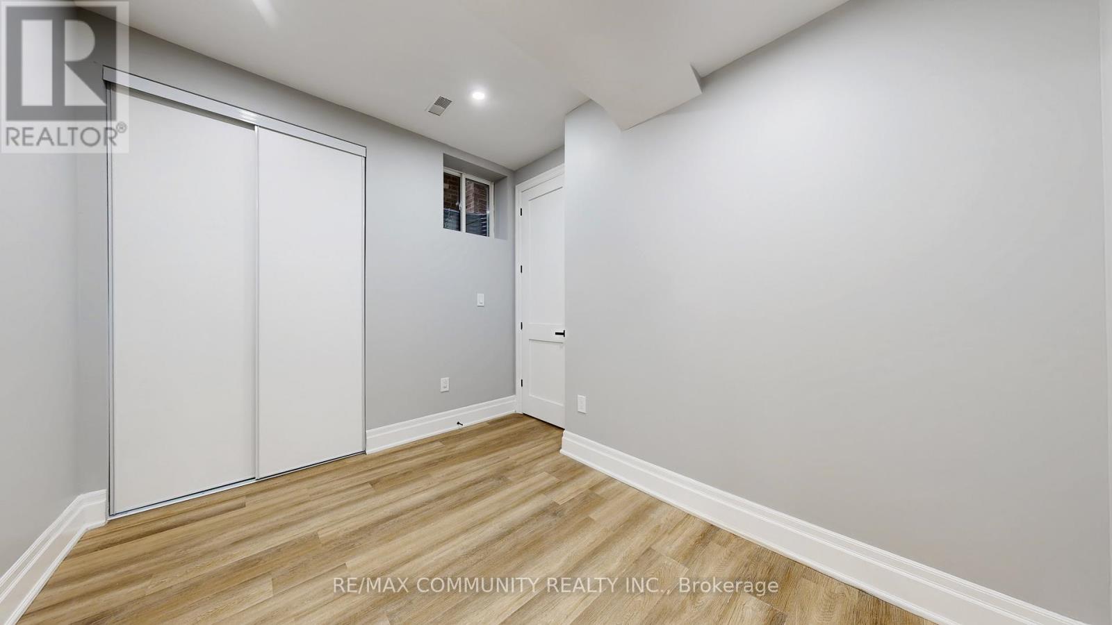 1580a Honey Locust Place, Pickering, Ontario  L1X 0P1 - Photo 19 - E12554432