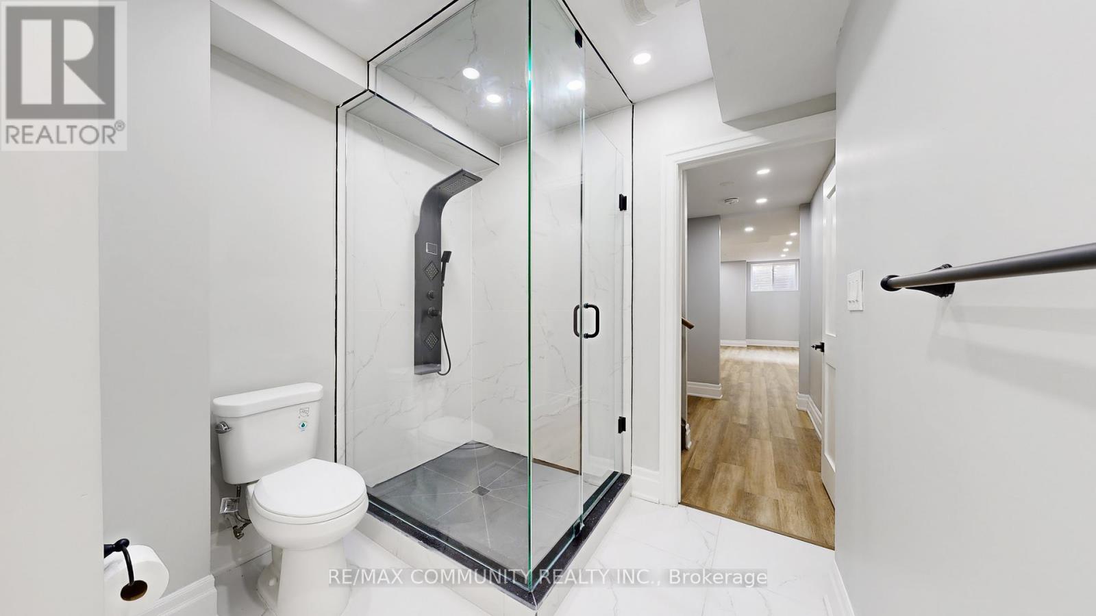 1580a Honey Locust Place, Pickering, Ontario  L1X 0P1 - Photo 31 - E12554432