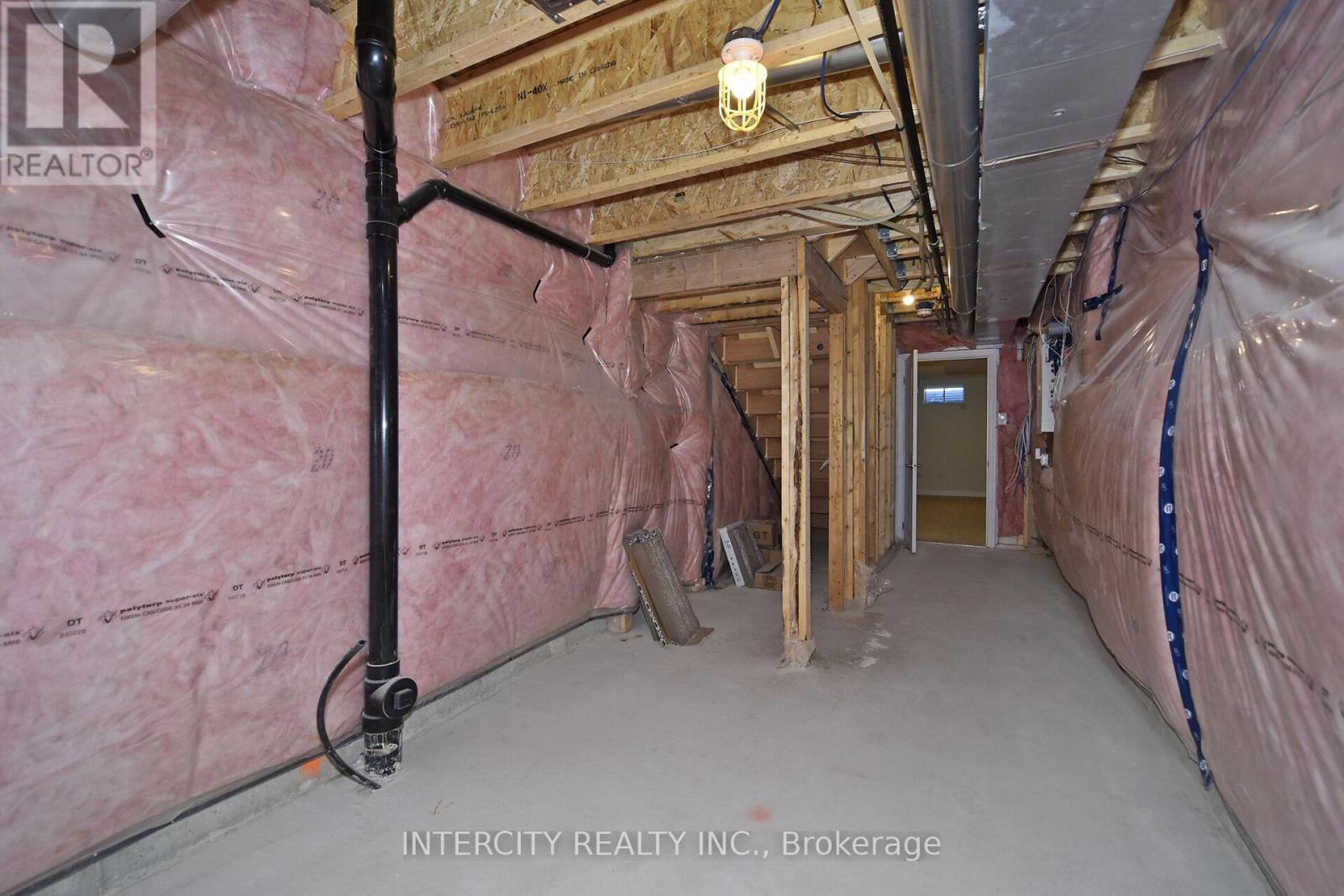 158 Mumbai Drive, Markham, Ontario  L3S 3K5 - Photo 35 - N12456530