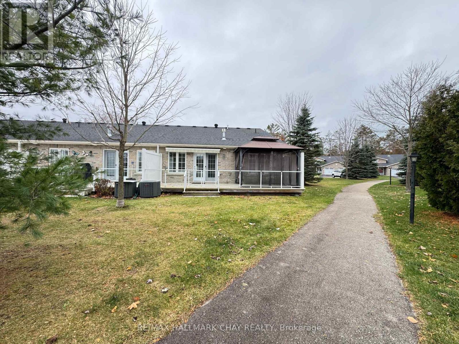 31 Garden Grove Crescent, Wasaga Beach, Ontario  L9Z 0E6 - Photo 35 - S12549226