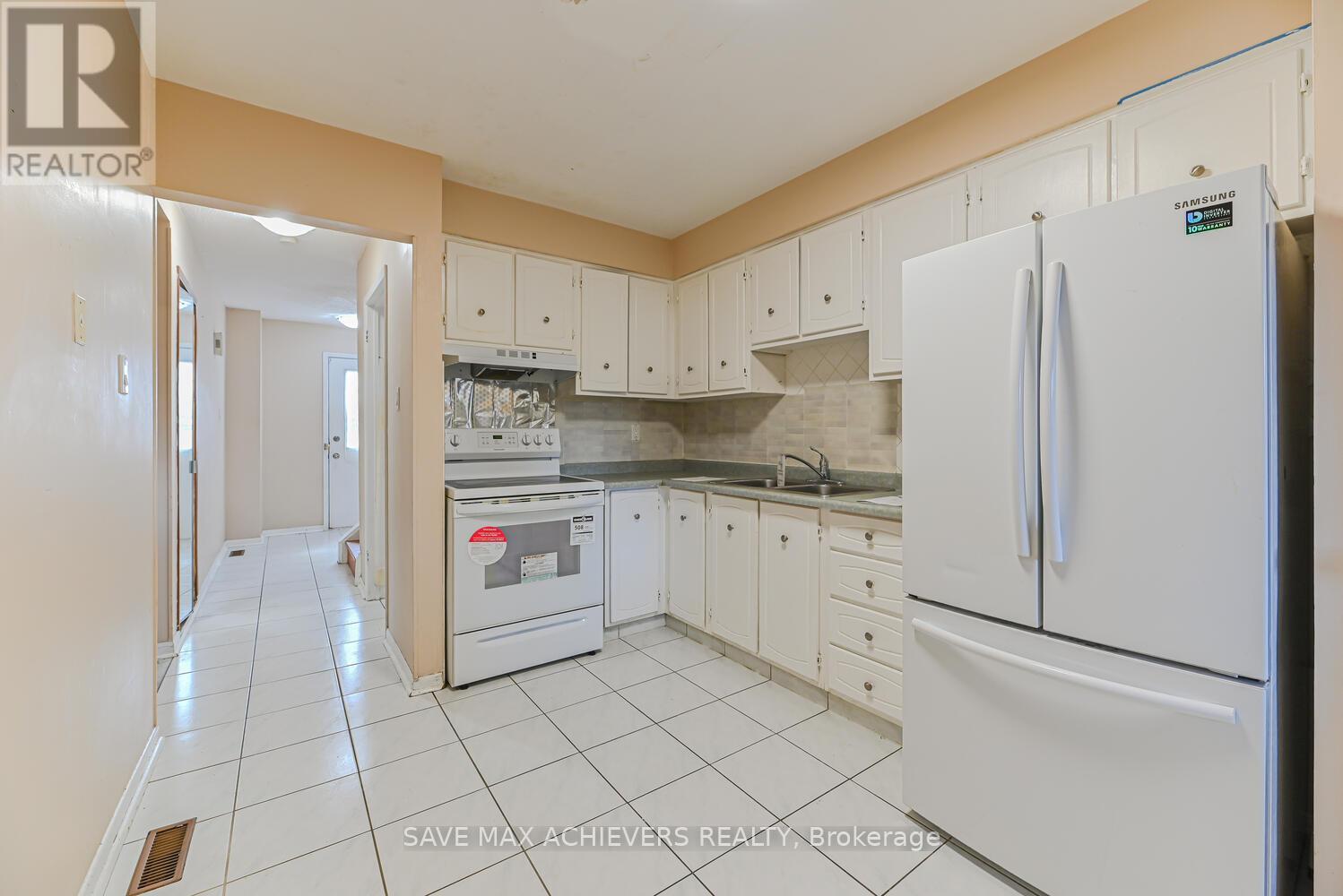 56 - 41 Mississauga Valley Boulevard, Mississauga, Ontario  L5A 3N5 - Photo 6 - W12370283