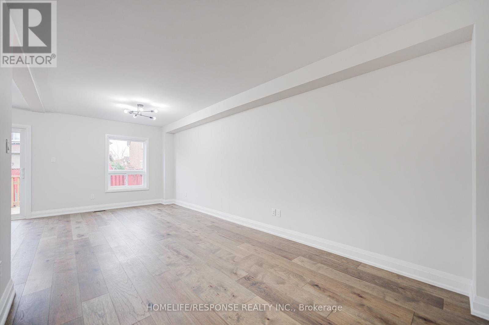 49 Kale Crescent, Vaughan, Ontario L6A 3R1 - Photo 13 - N12554188