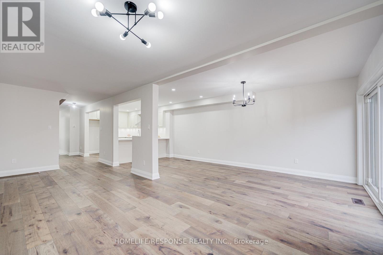 49 Kale Crescent, Vaughan, Ontario L6A 3R1 - Photo 16 - N12554188