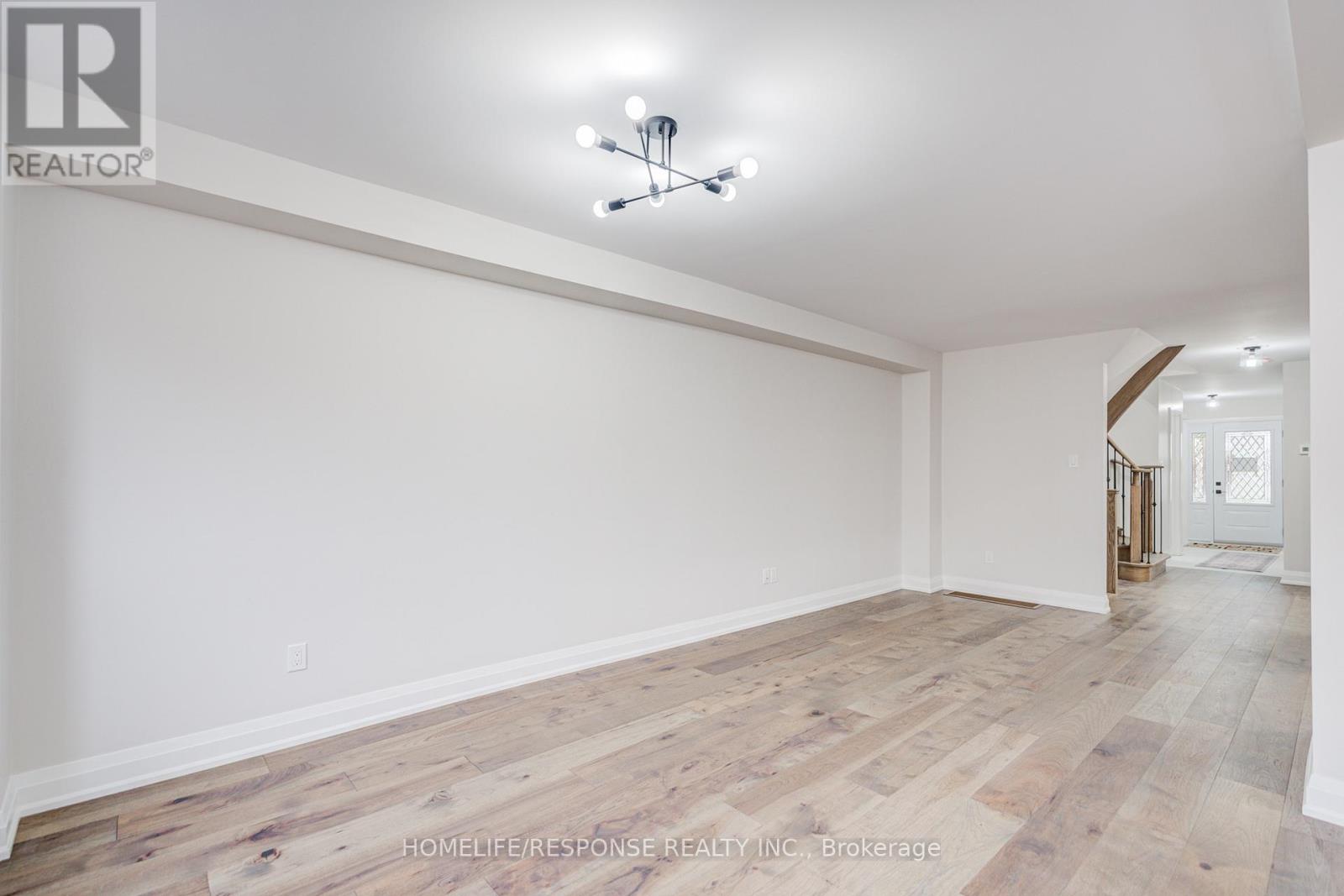 49 Kale Crescent, Vaughan, Ontario L6A 3R1 - Photo 17 - N12554188