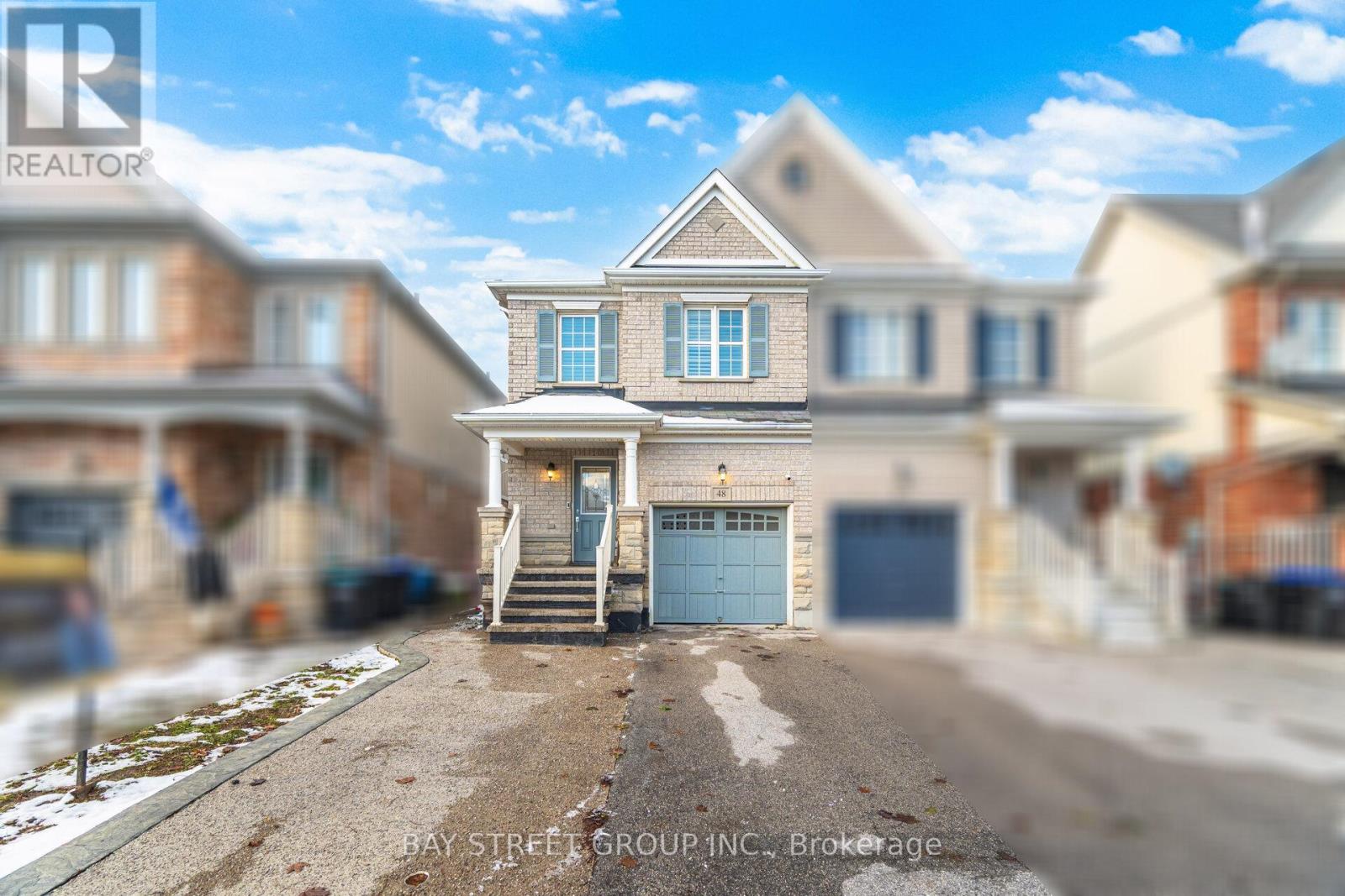 48 Acorn Lane, Bradford West Gwillimbury, Ontario  L3Z 0H6 - Photo 2 - N12554200