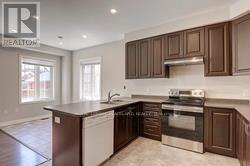 31 Beechborough Crescent, East Gwillimbury, Ontario  L9N 0P2 - Photo 11 - N12554216