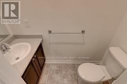 31 Beechborough Crescent, East Gwillimbury, Ontario  L9N 0P2 - Photo 20 - N12554216