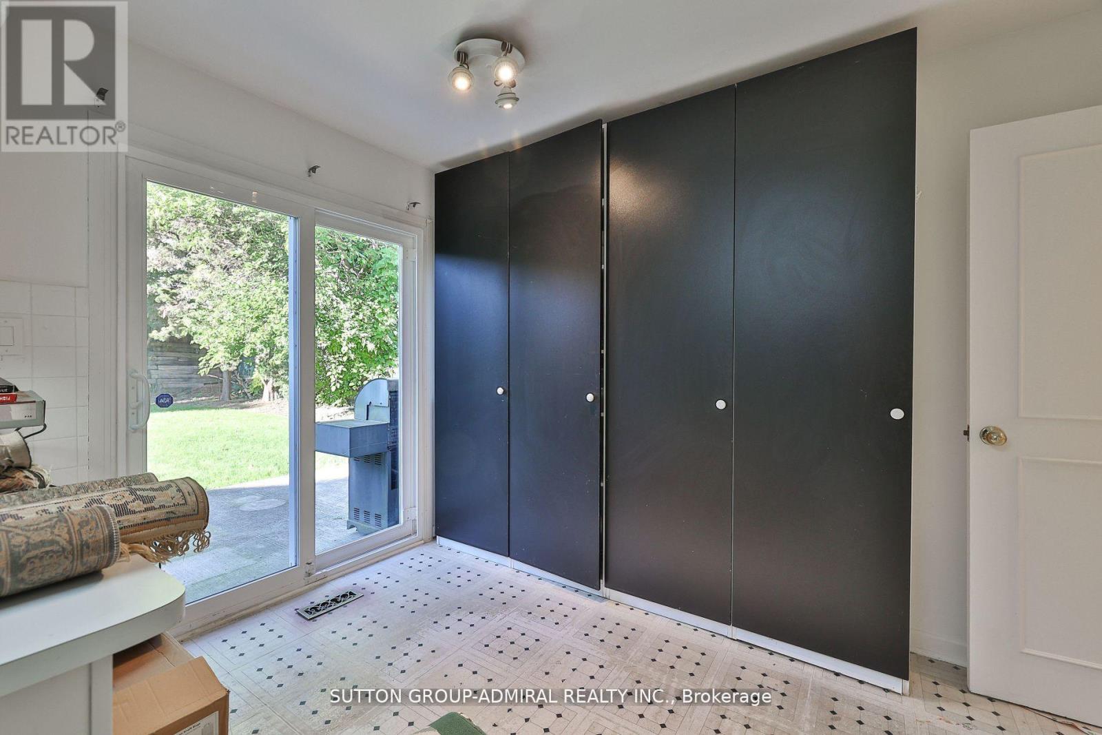 22 Cobblestone Drive, Markham, Ontario L3T 4E4 - Photo 17 - N12554226