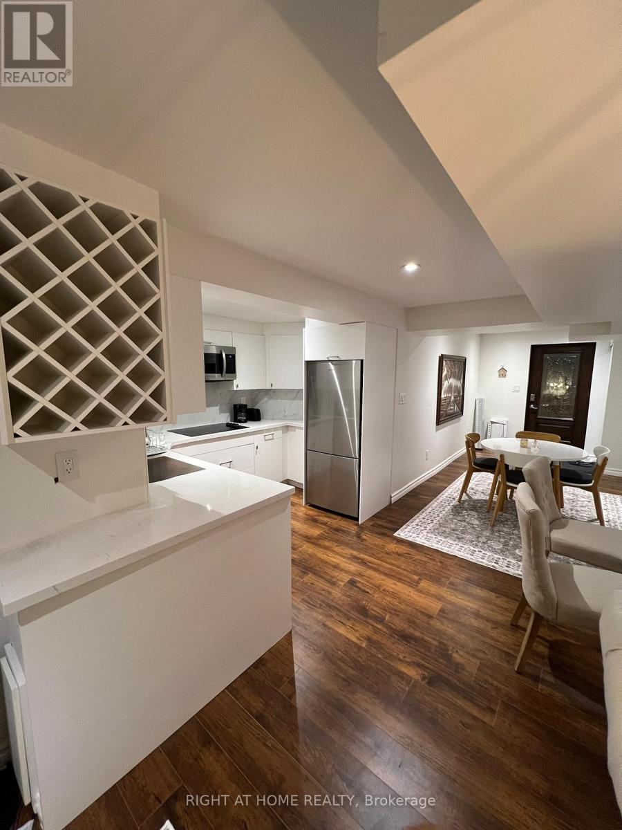 Lower - 34 Timberline Trail, Aurora, Ontario  L4G 6A5 - Photo 10 - N12554364