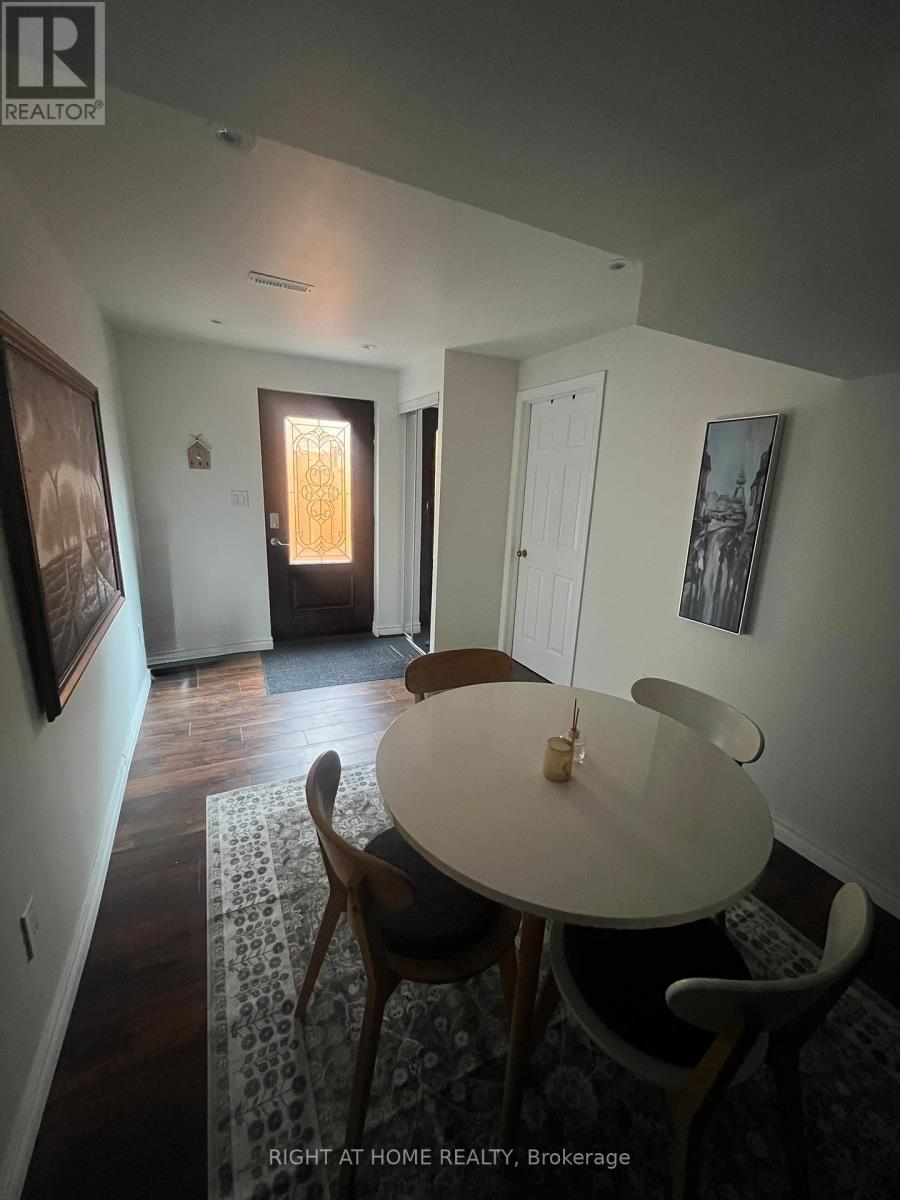 Lower - 34 Timberline Trail, Aurora, Ontario  L4G 6A5 - Photo 11 - N12554364