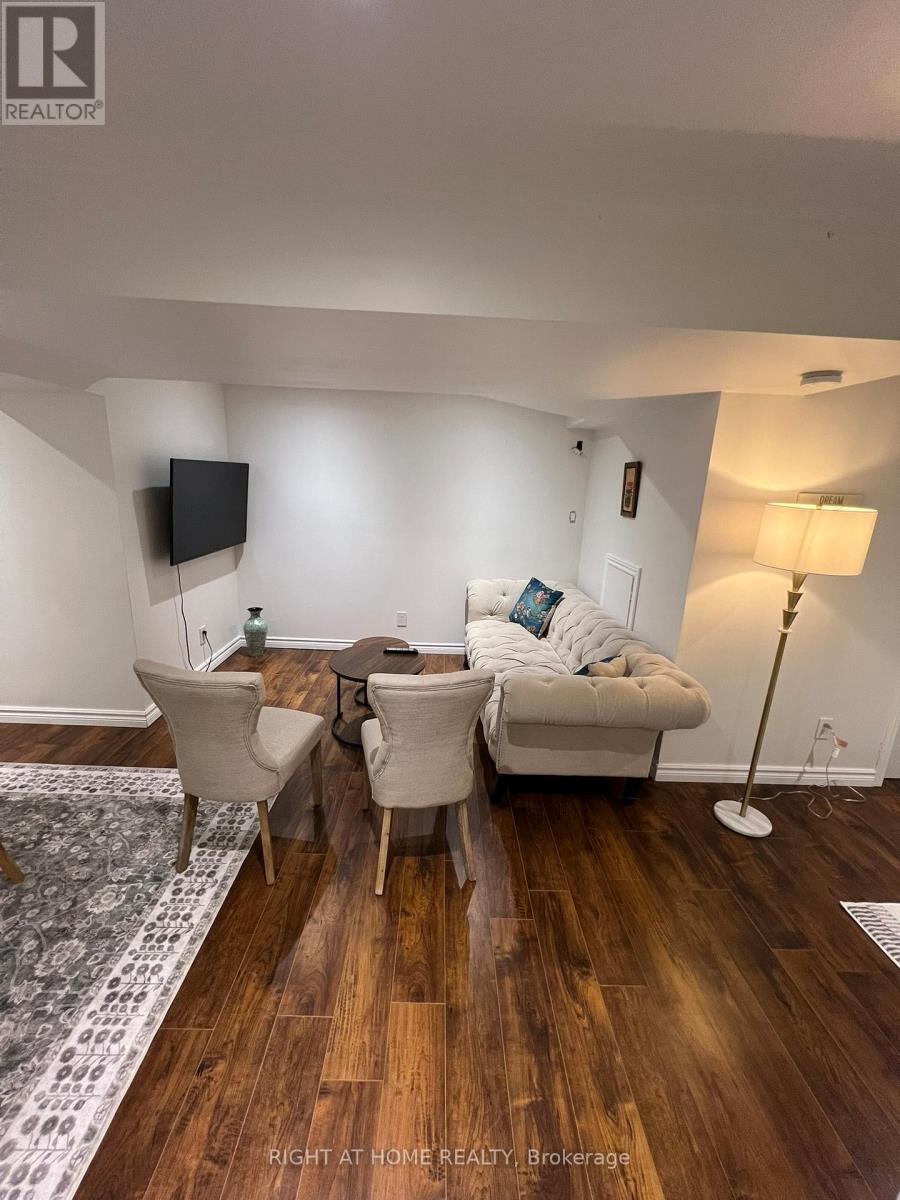 Lower - 34 Timberline Trail, Aurora, Ontario  L4G 6A5 - Photo 8 - N12554364