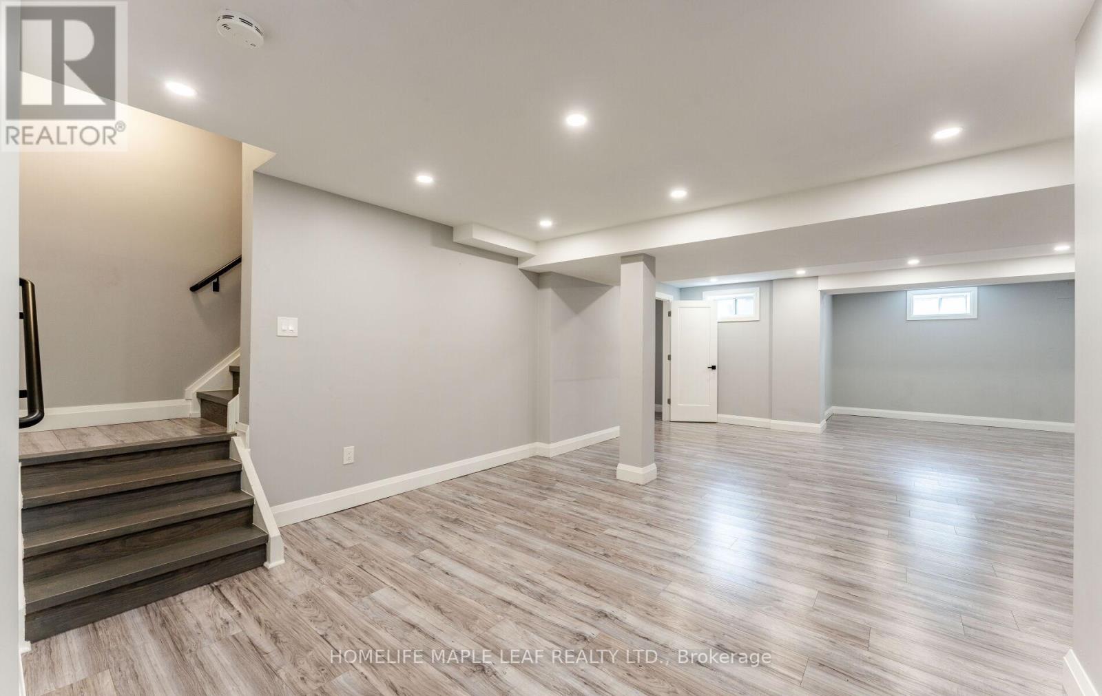 47 Stanton Avenue, Vaughan, Ontario L4H 0V5 - Photo 38 - N12554406