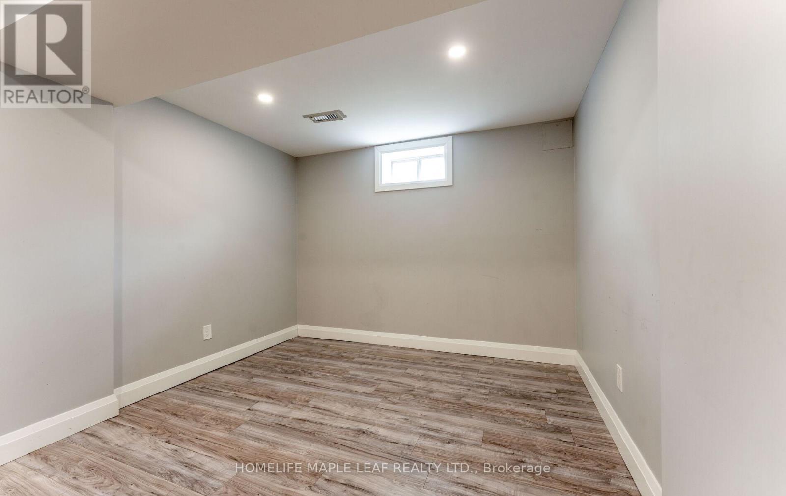 47 Stanton Avenue, Vaughan, Ontario L4H 0V5 - Photo 42 - N12554406