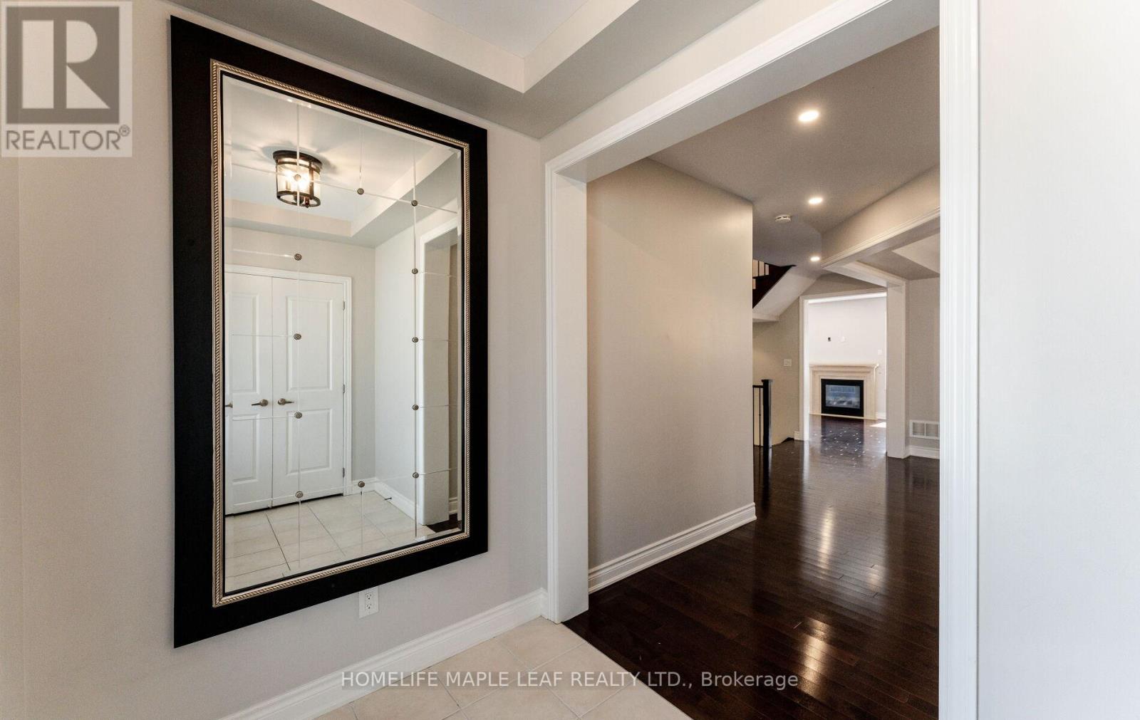 47 Stanton Avenue, Vaughan, Ontario L4H 0V5 - Photo 7 - N12554406