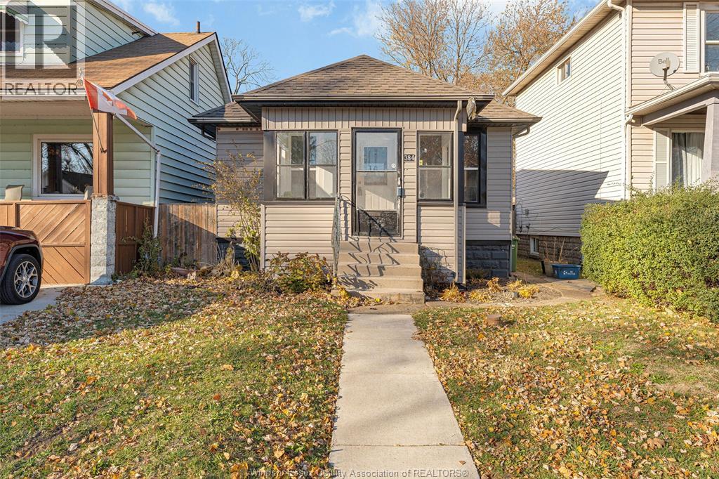 MLS# 25028573: 384 Ellis STREET West, Windsor, Canada