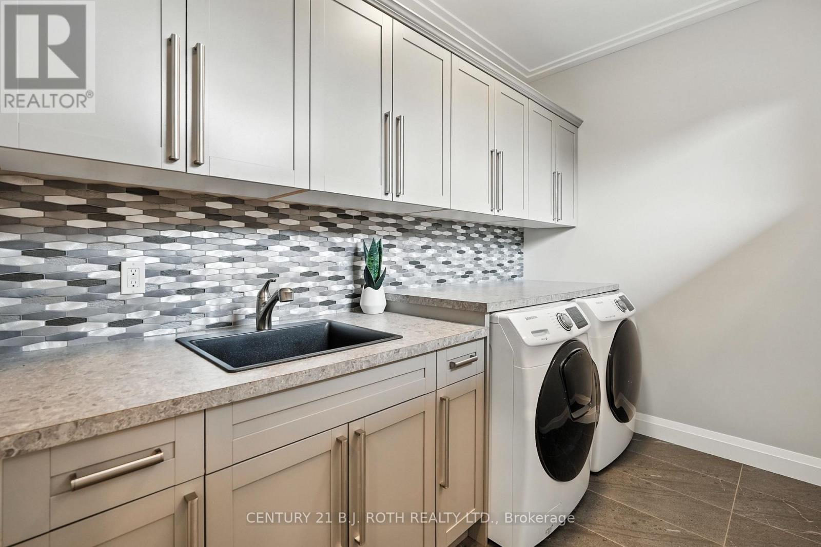 3510 Brennan Line W, Severn, Ontario  L3V 0W3 - Photo 32 - S12554172