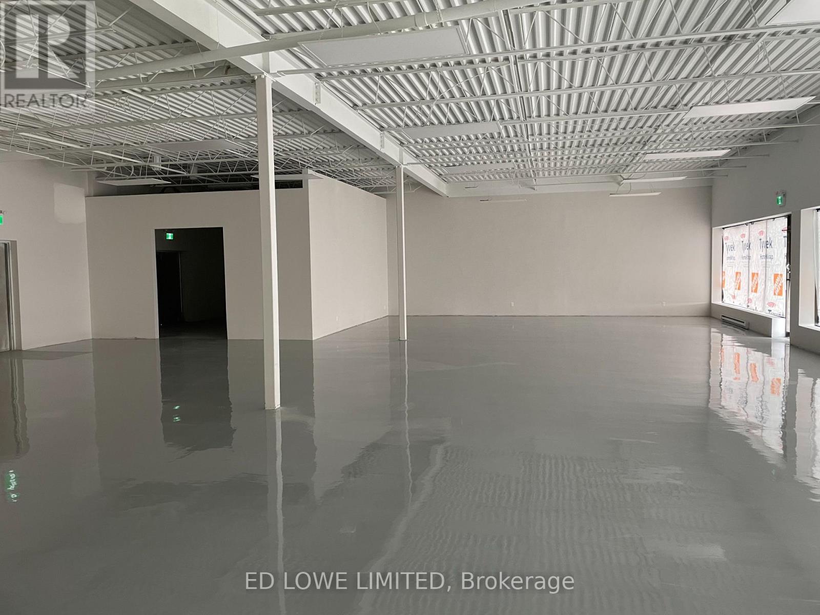 7 - 10 Western Avenue, Orillia, Ontario  L3V 7B3 - Photo 2 - S12554214