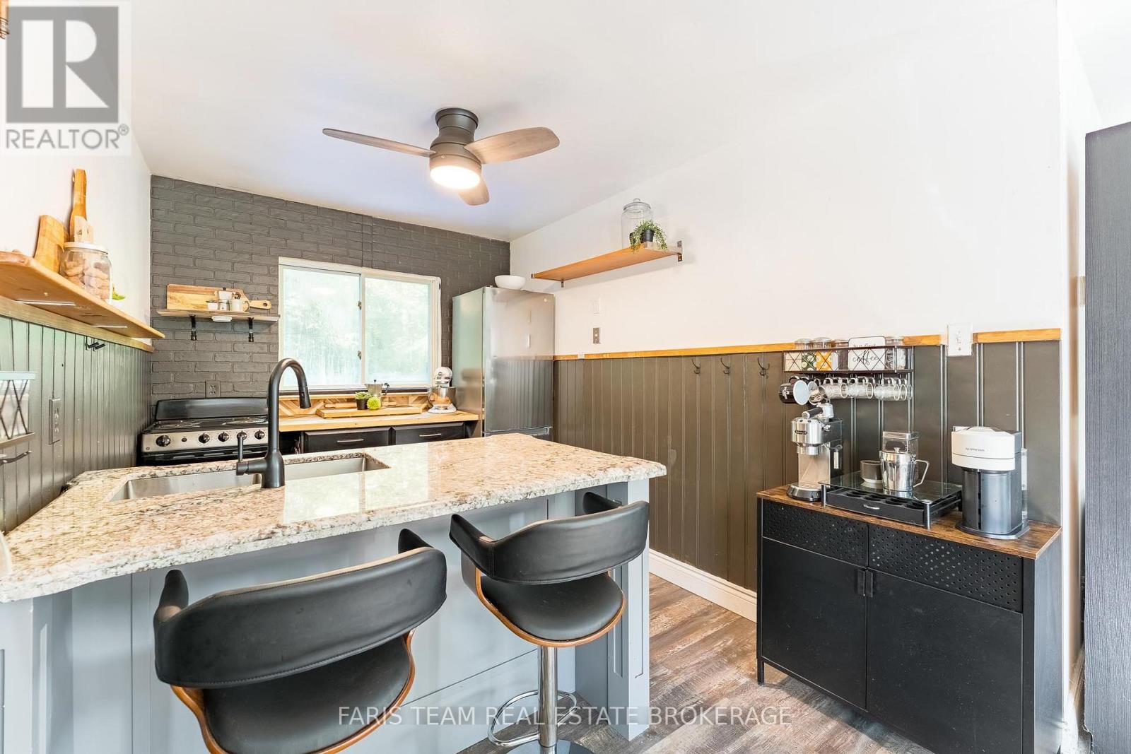 43 Manitou Crescent, Tiny, Ontario  L9M 0C6 - Photo 8 - S12554234