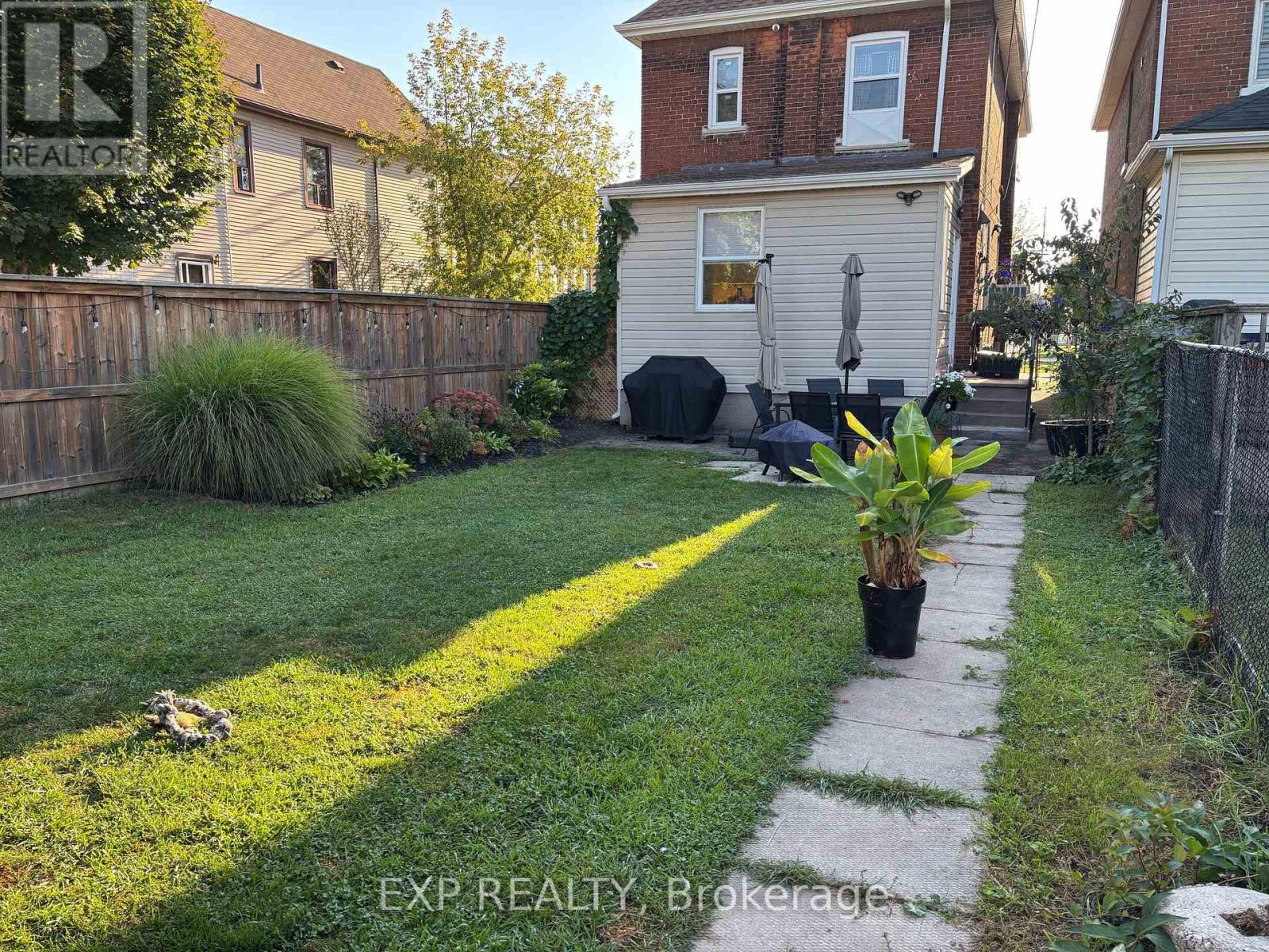 Main - 163 Wentworth Street N, Hamilton, Ontario  L8L 5V6 - Photo 19 - X12484550