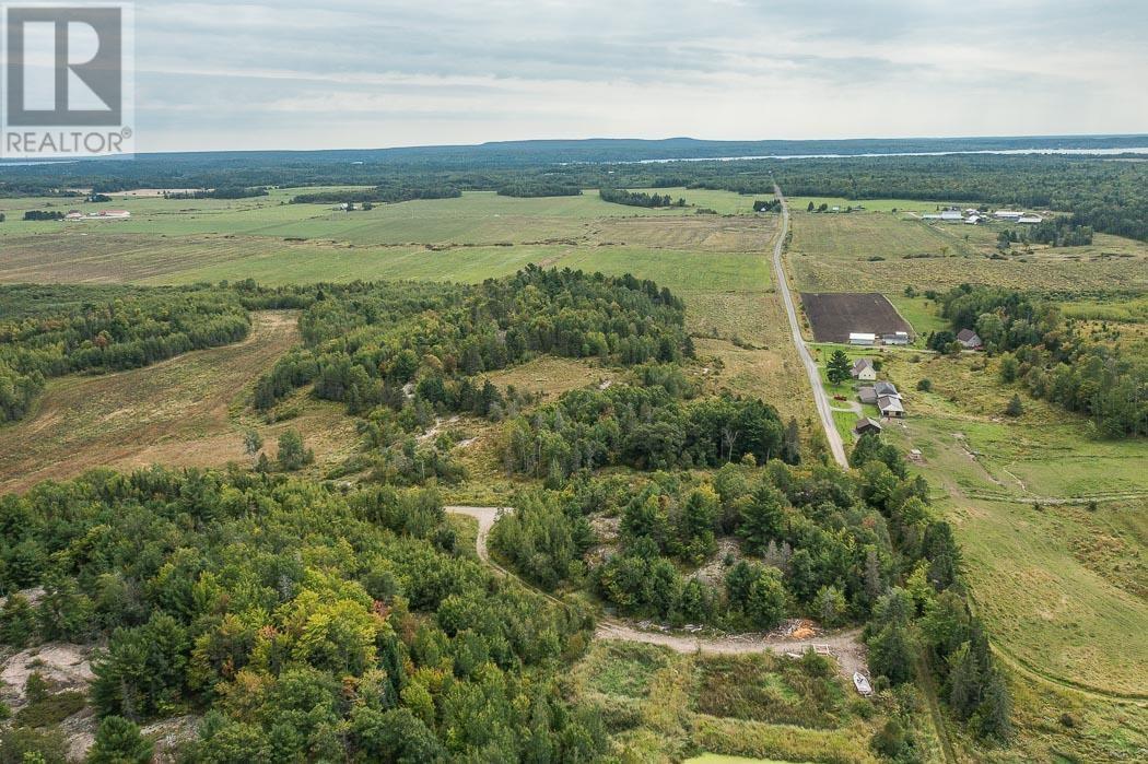 3064 Government Rd, Group 1, Township Of Tarbutt, Ontario  P0R 1E0 - Photo 10 - SM252799