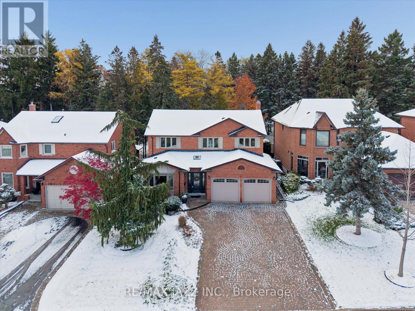 17 Kingswood Drive, Clarington, Ontario  L1E 1G4 - Photo 2 - E12554598