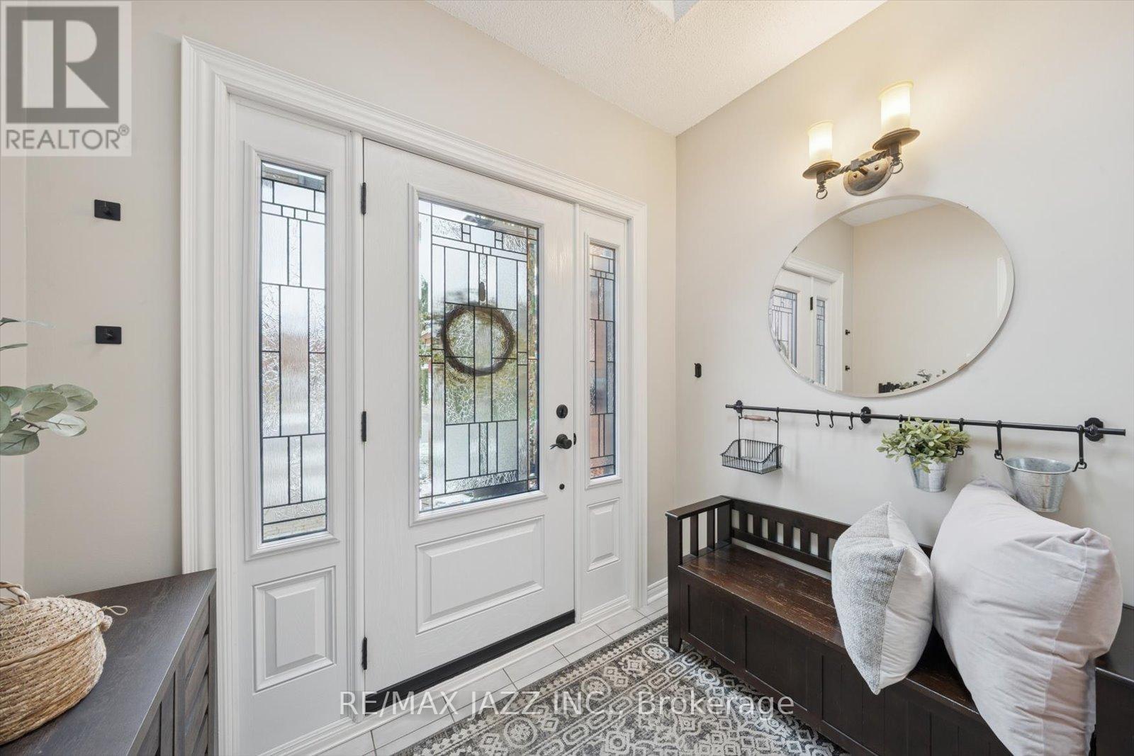 17 Kingswood Drive, Clarington, Ontario  L1E 1G4 - Photo 5 - E12554598