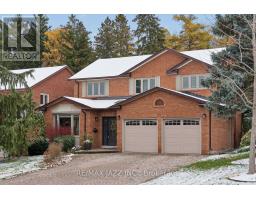 17 KINGSWOOD DRIVE, Clarington, Ontario