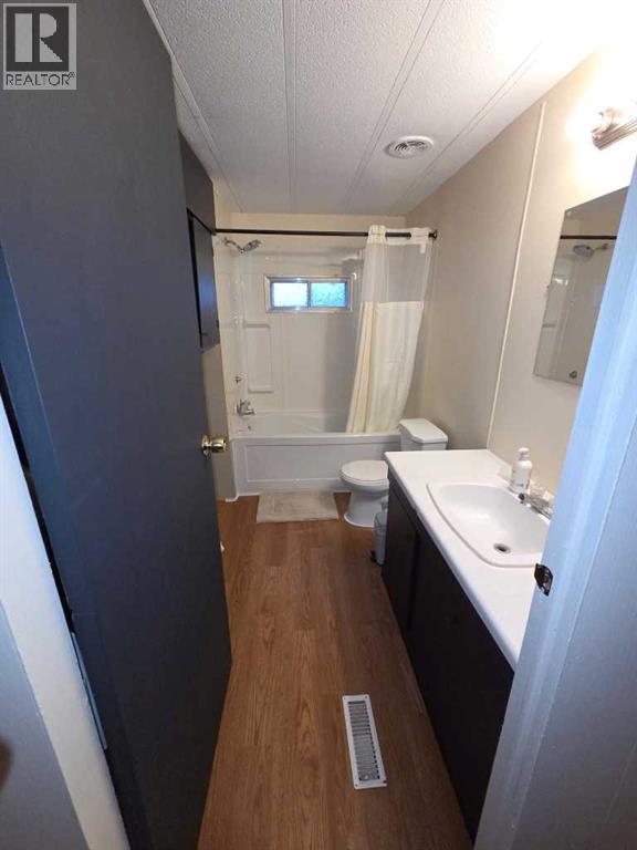 5107, 5113, 5117 51 Avenue, Berwyn, Alberta  T0H 0E0 - Photo 16 - A2269767