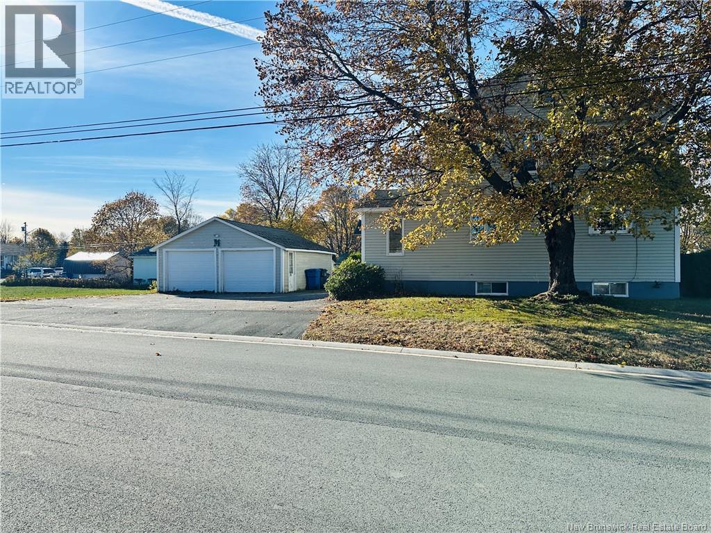 84 Howard Street, Miramichi, New Brunswick  E1N 1V8 - Photo 5 - NB130258