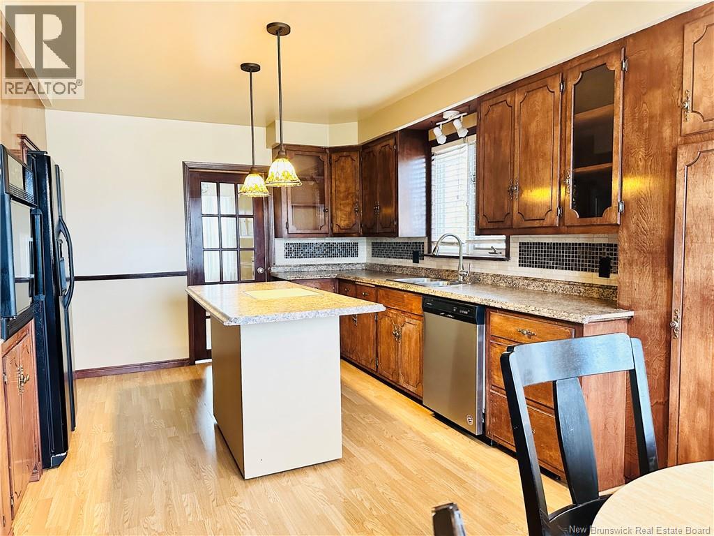 84 Howard Street, Miramichi, New Brunswick  E1N 1V8 - Photo 7 - NB130258