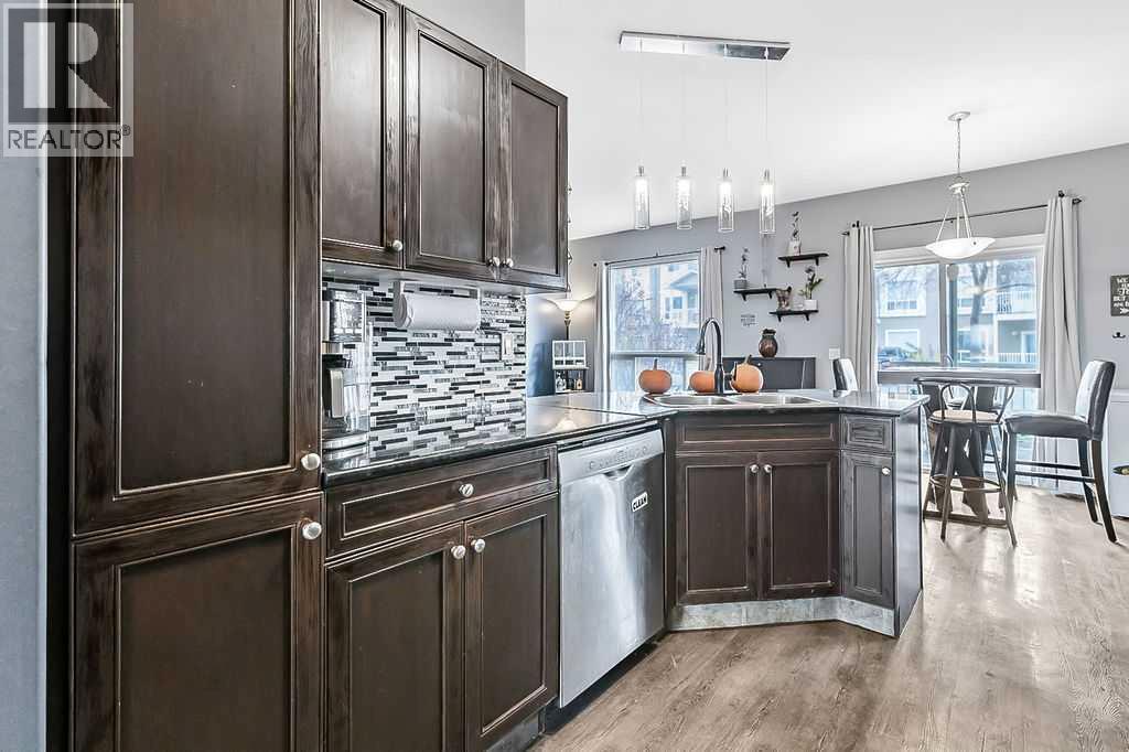 405, 405 Sunrise Terrace Ne, High River, Alberta  T1V 0C4 - Photo 8 - A2267860