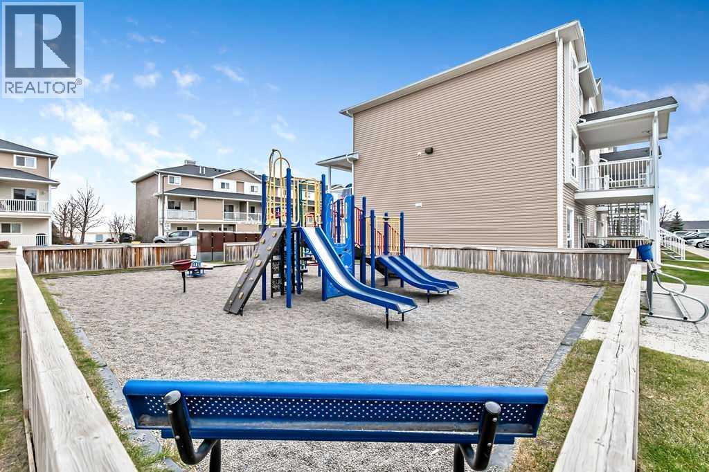 405, 405 Sunrise Terrace Ne, High River, Alberta  T1V 0C4 - Photo 35 - A2267860