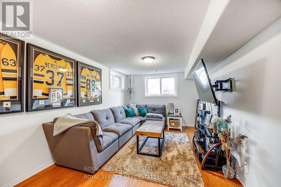 446 Abound Crescent, Peterborough, Ontario  K9J 8S2 - Photo 23 - X12554554