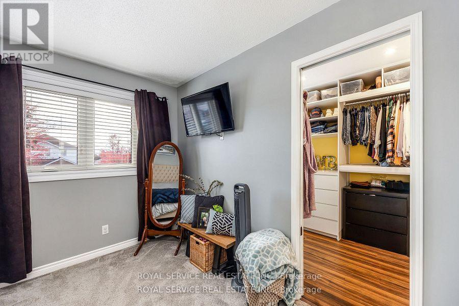 446 Abound Crescent, Peterborough, Ontario  K9J 8S2 - Photo 37 - X12554554