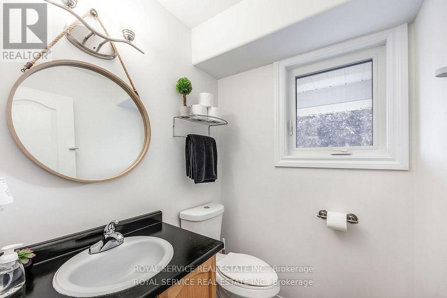 446 Abound Crescent, Peterborough, Ontario  K9J 8S2 - Photo 7 - X12554554