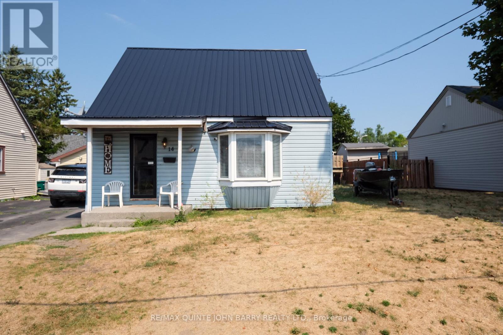 14 Harriet Street, Quinte West, Ontario  K8V 4L4 - Photo 2 - X12554562