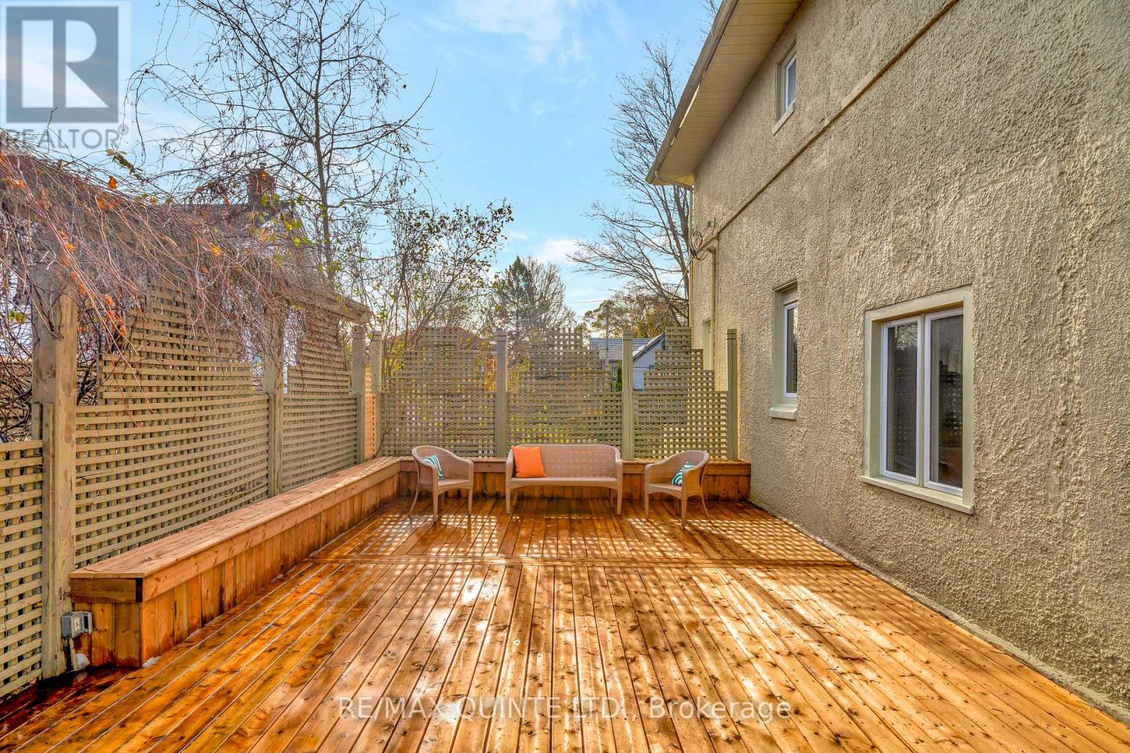 196 Bridge Street E, Belleville, Ontario  K8N 1N6 - Photo 12 - X12554592