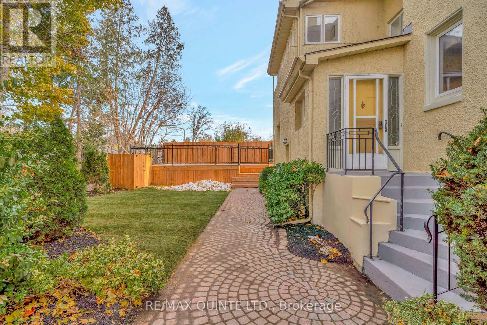 196 Bridge Street E, Belleville, Ontario  K8N 1N6 - Photo 14 - X12554592