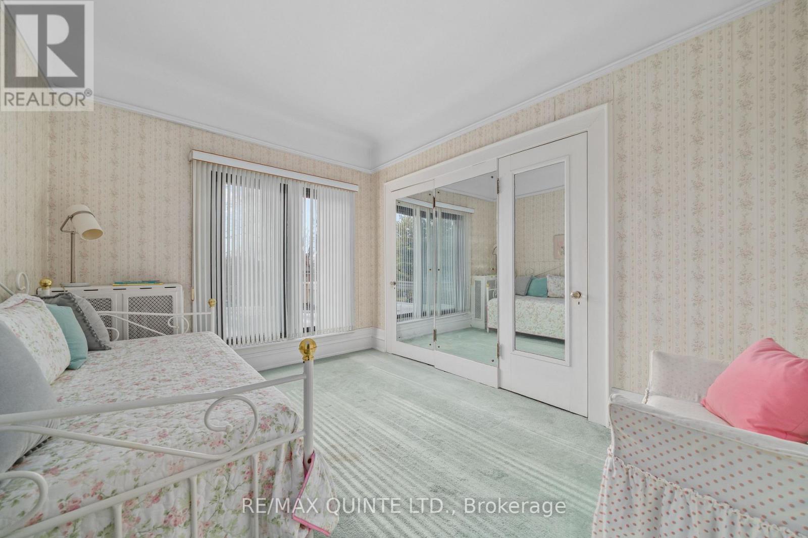 196 Bridge Street E, Belleville, Ontario  K8N 1N6 - Photo 38 - X12554592