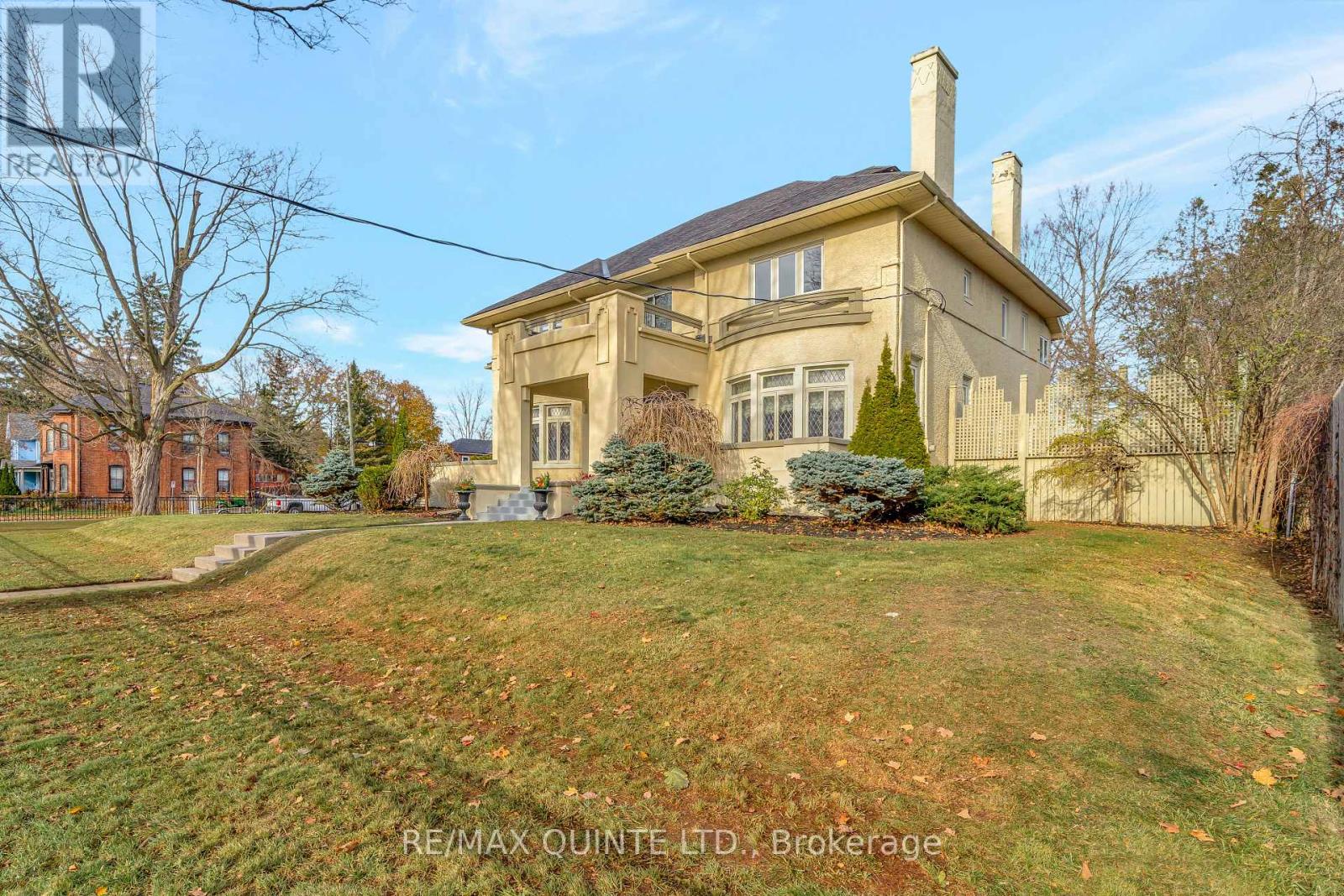 196 Bridge Street E, Belleville, Ontario  K8N 1N6 - Photo 4 - X12554592