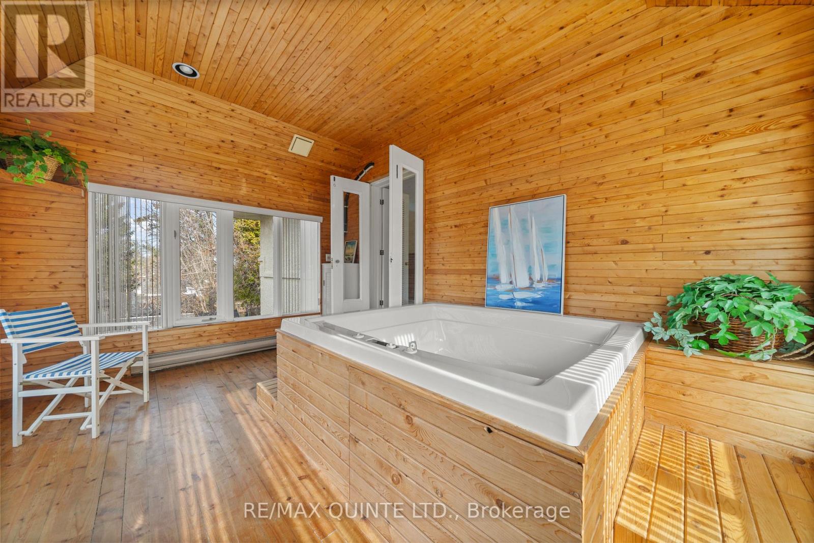 196 Bridge Street E, Belleville, Ontario  K8N 1N6 - Photo 45 - X12554592