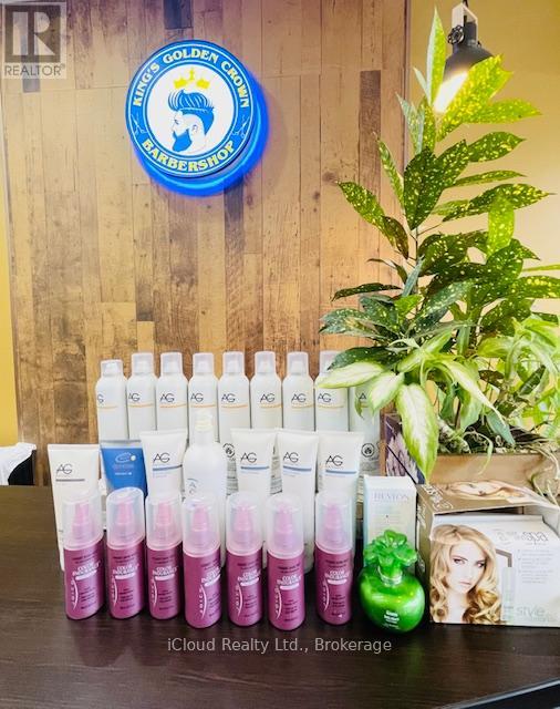 1568 Bloor Street W, Toronto, Ontario  M6P 1A4 - Photo 11 - W12554164