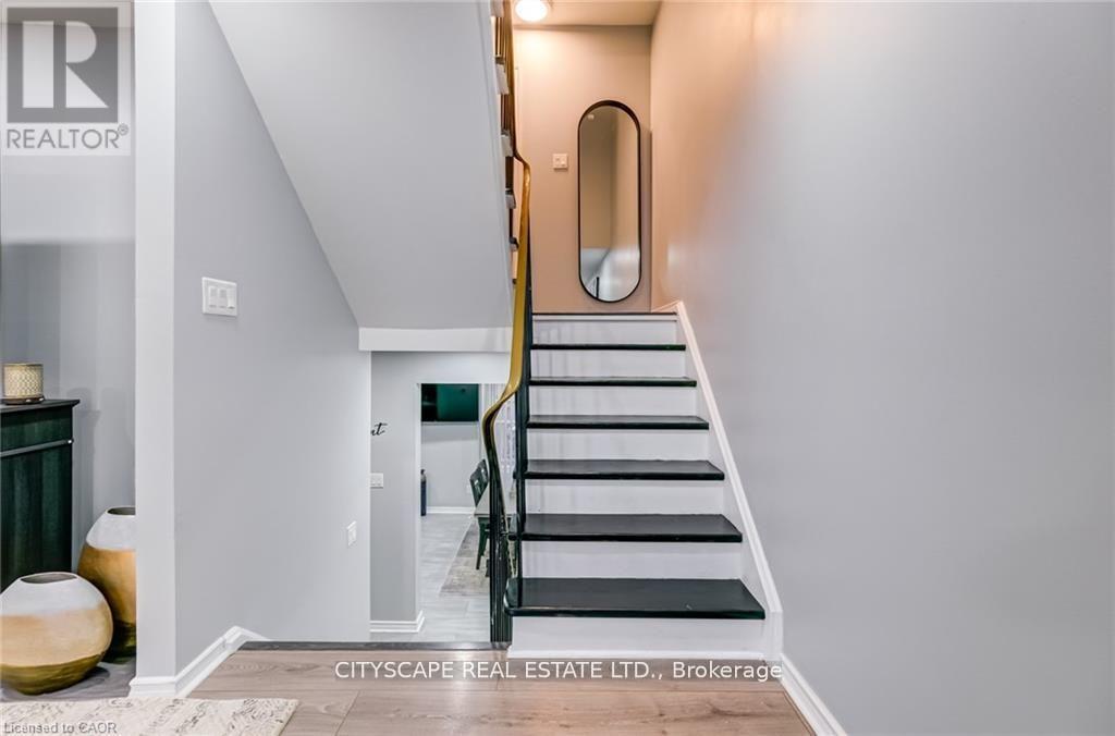 17 - 30 Heslop Road, Milton, Ontario  L9T 1B3 - Photo 14 - W12554246