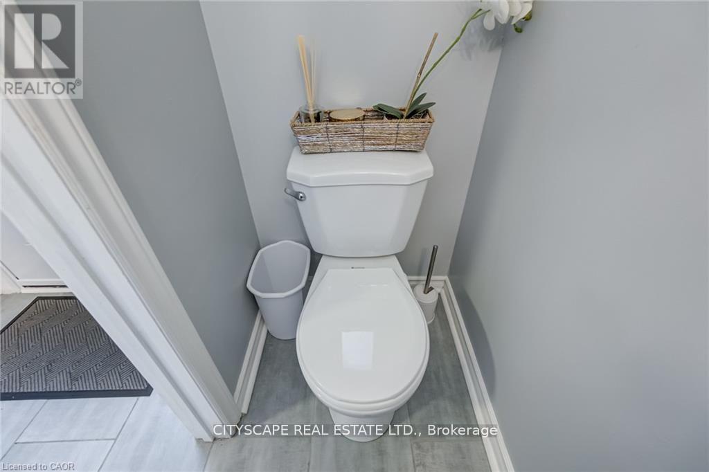 17 - 30 Heslop Road, Milton, Ontario  L9T 1B3 - Photo 24 - W12554246