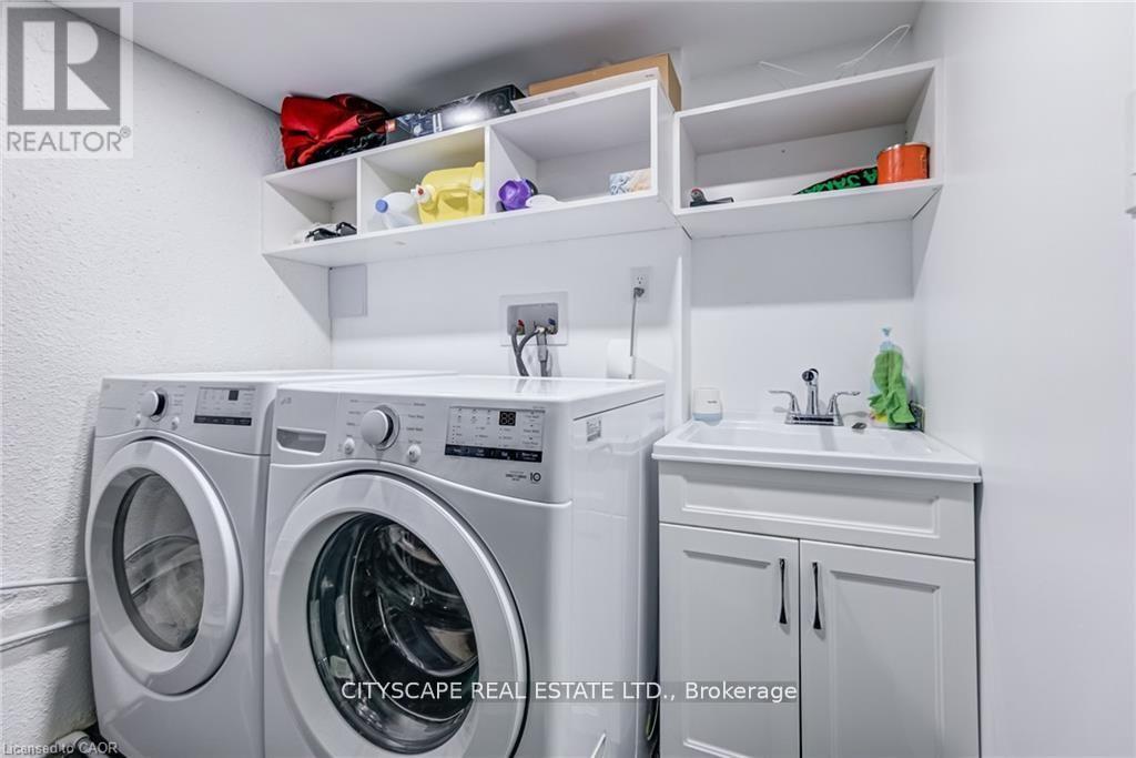 17 - 30 Heslop Road, Milton, Ontario  L9T 1B3 - Photo 28 - W12554246