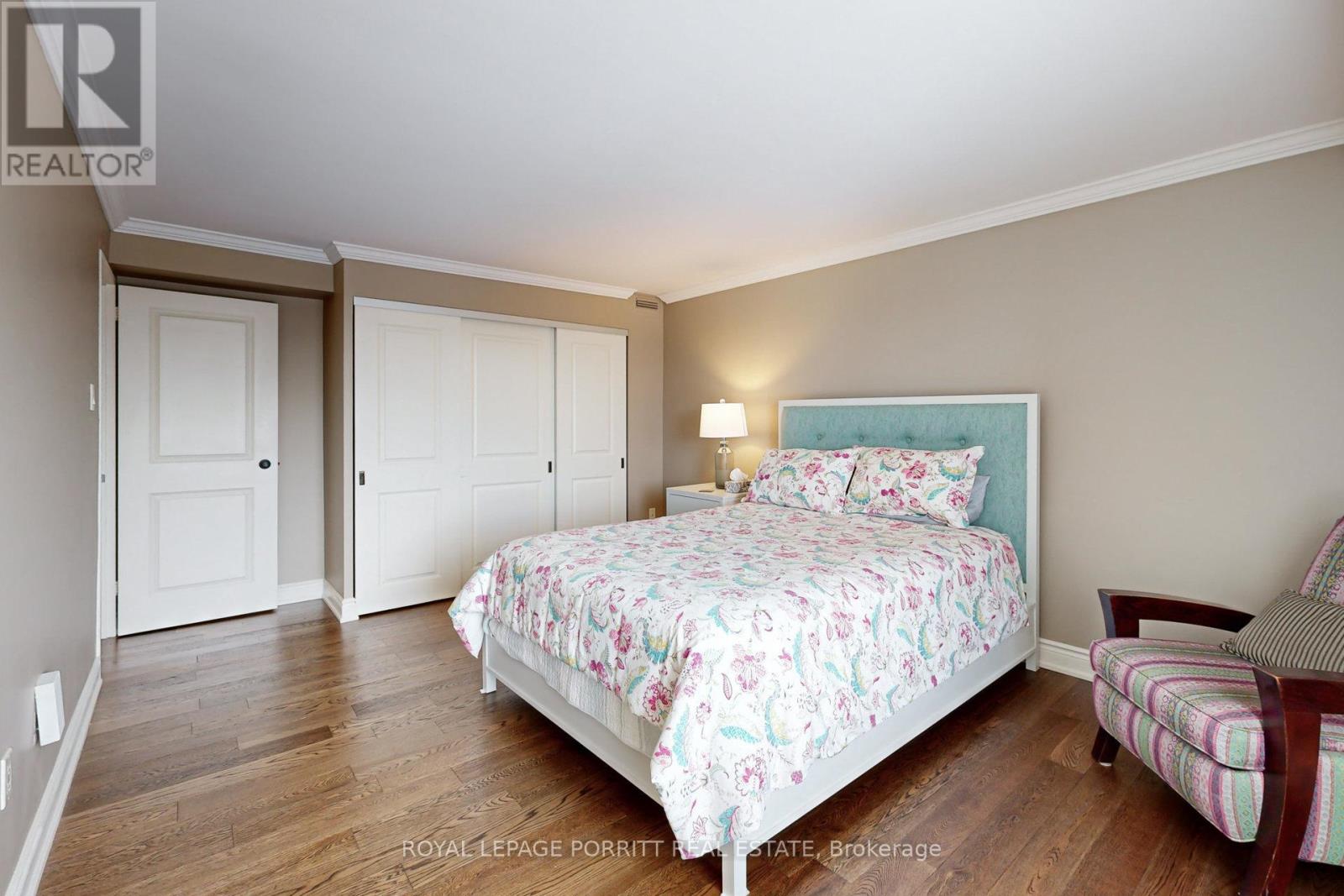 #2005 - 1400 Dixie Road, Mississauga, Ontario  L5E 3E1 - Photo 34 - W12554292